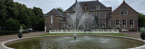 Trouwloactie en Feestlocatie zoeken, Two Discjockeys