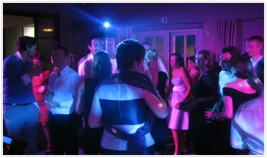 DJ Huren, Fletcher Hotel De Korenbeurs in Made, Two Discjockeys Drive in Shows