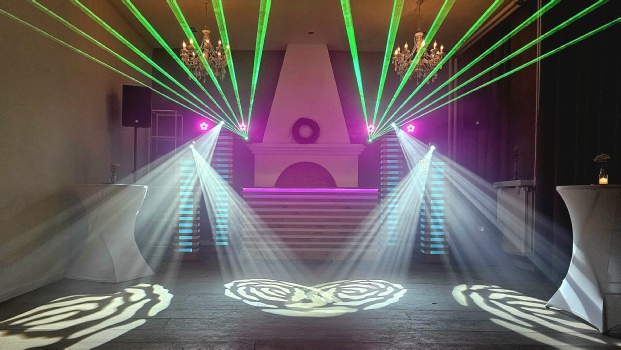 DJ in Huren, Klooster Nieuwkerk in Goirle, Two Discjockeys Drive in Shows