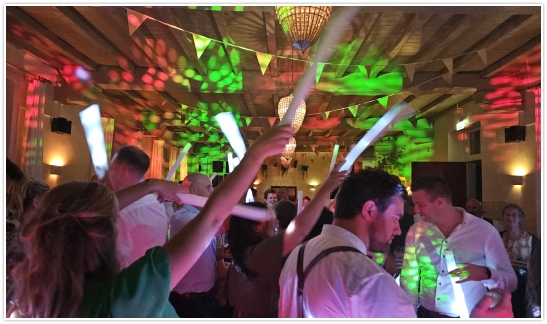 Bruiloft DJ Huren, Kasteel Tongelaar in Mill, Two Discjockeys Drive in Shows